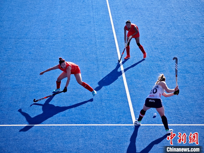 伦敦世界超级联赛上演激战：中国女子曲棍球队
