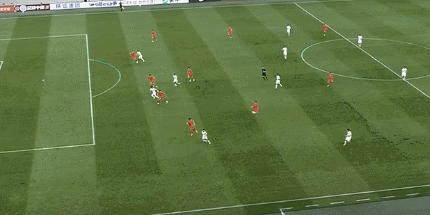 中国U23男足1-1绝平朝鲜队 保留夺冠希望