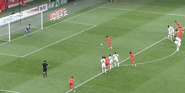 中国U23男足1-1绝平朝鲜队 保留夺冠希望