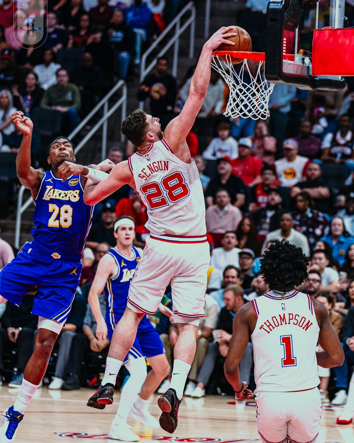 火箭队惨遭逆转 防守漏洞成输球主因