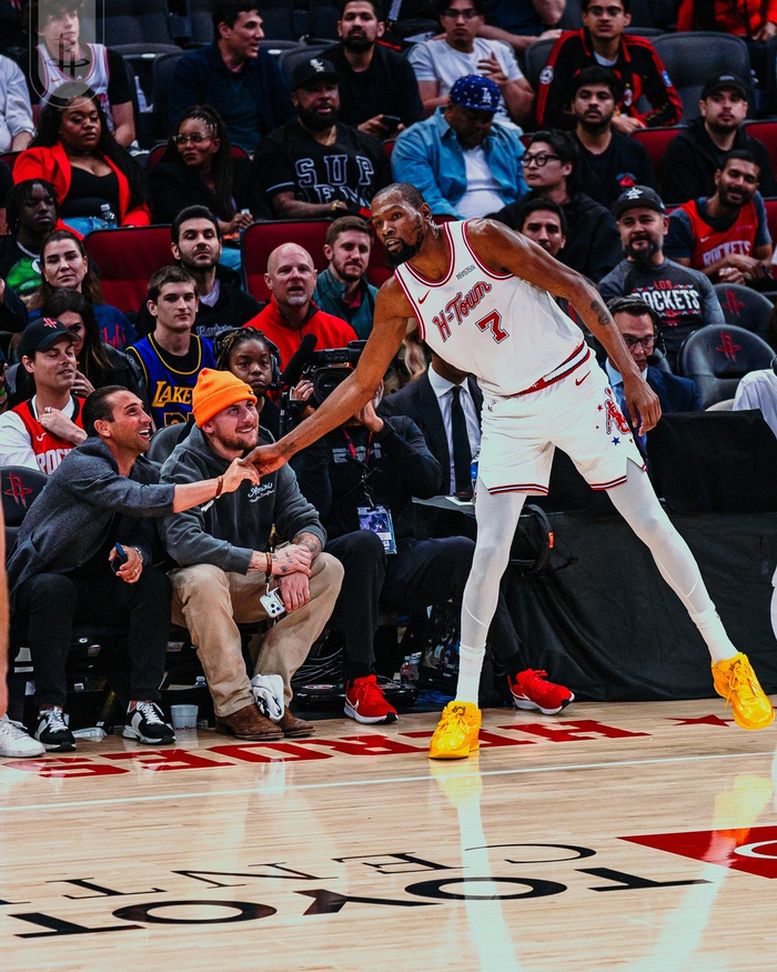 火箭队惨遭逆转 防守漏洞成输球主因