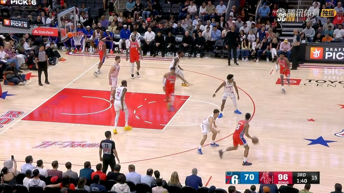 火箭强势碾压湖人，湖人需取胜保住第四