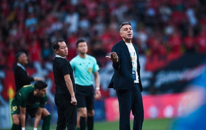 兄弟德比引爆中超对决 成都蓉城3-0送浙江队提前